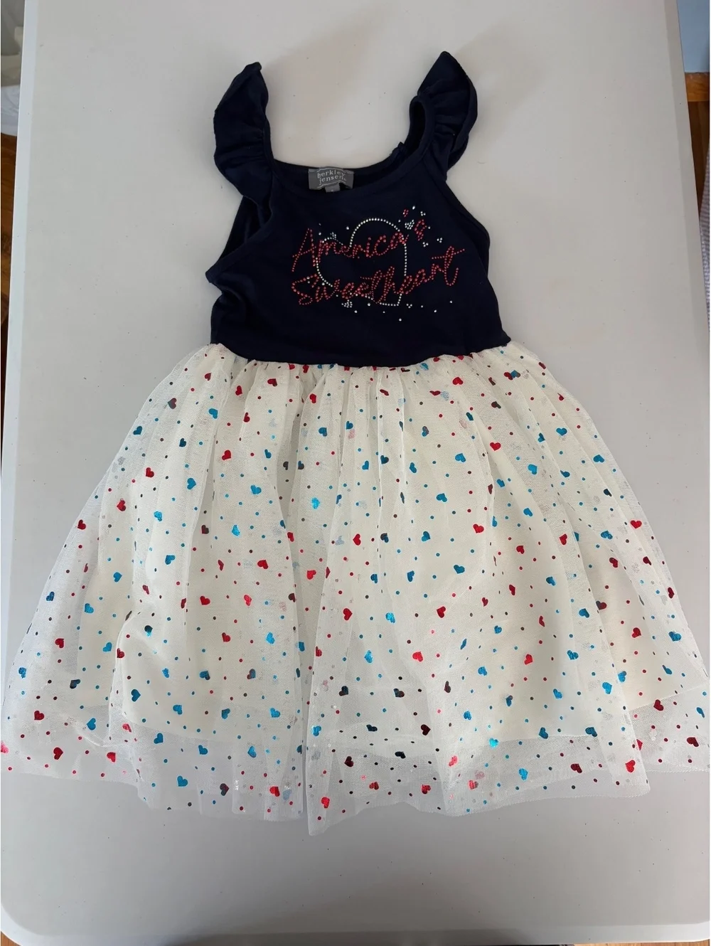 Girls America’s sweetheart dress size 5